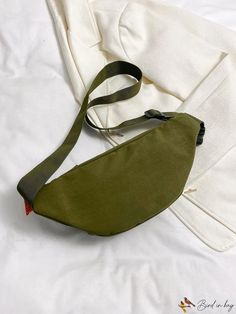 BirdinBag - Green Polyamide Medium Zipper Fanny Pack - Sleek Minimalist Design Casual Green Belt Bag For Everyday Use, Casual Green Belt Bag, Green Casual Belt Bag For Daily Use, Casual Rectangular Belt Bag With Zipper, Casual Green Belt Bag For Daily Use, Daily Use Belt Bag With Zipper Pocket, Casual Chest Shoulder Bag With Zipper Pouch, Casual Shoulder Chest Bag With Zipper, Casual Chest Shoulder Bag With Zipper