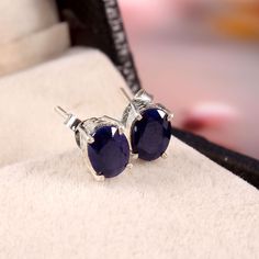 Gemstone blue sapphire  Stone Type Natural Gemstone Weight 3.20 Carat Stamped 925 Sterling Silver shape oval  cut faceted Round Sapphire Gemstones For Gift, Sapphire Gemstones As Gift, Blue Oval Faceted Jewelry, Oval Blue Faceted Jewelry, Oval Faceted Blue Jewelry, Oval Sapphire Gemstone Jewelry, Oval Lab-created Sapphire Birthstone Jewelry, Oval Birthstone Jewelry With Lab-created Sapphire, Sapphire Gemstones Fine Jewelry Gift