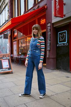 Manchester Fashion, Sophia Rosemary, Overalls Jeans, Overalls Fashion, 70s Inspired Fashion, Black Leather Biker Jacket, Seventies Fashion, Pure Energy, Black High Tops