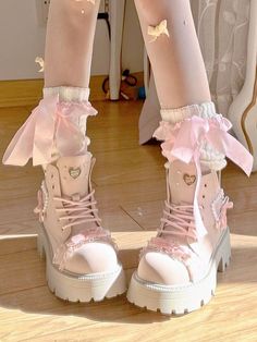 Don’t Judge Me, Kawaii Outfit Ideas, Pearl Light, Dr Shoes, Cute Shoes Heels, Kawaii Shoes, Pink Winter, Kawaii Fashion Outfits, Cute Princess