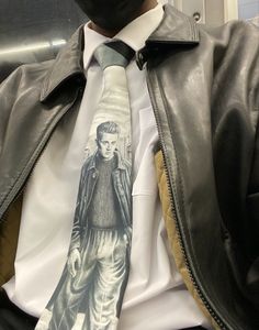 james dean tie leather jacket Xander Hawthorne, Weird Outfits, Fashion Designer Aesthetics, The Inheritance Games, Inheritance Games, Karl Marx, Ex Machina, Fashion Killa, Look Cool