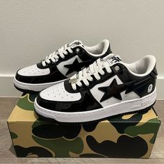 A Bathing Ape Bapesta Black Bape Shoes Girls, Nike Bape Shoes, Bapesta Shoes Aesthetic, Black Bapesta Shoes, A Bathing Ape Outfits, Black Bape Shoes, Bapesta Shoes Black, Ape Bape Shoes, Shoes Bapesta