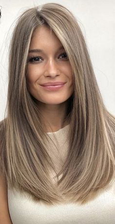 Blonde Hair Shades For Fair Skin, Hair Cuts Medium Length Layers, Medium Length With Bangs, Layers Straight, Hair Cuts Medium, Medium Length Layers, Beige Hair