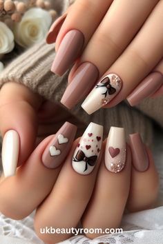 Diy Valentine's Nails, Pink White Nails, Pink Nail Colors, Korean Nail Art, Valentine Nail Art, Romantic Nails