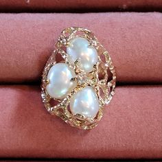 Fresh Water 3 Pearl 14kt Gold Ring With Center Diamond. Size 7 Mother Of Pearl Engagement Ring, Fairy Ring, Pearl Engagement Ring, 7 Rings, Diamond Sizes, 14kt Gold, Womens Jewelry Rings, Gold Ring, Mother Of Pearl