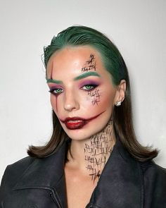 Joker Female Makeup Looks, Joker Women’s Makeup, Woman Joker Costume Diy, Halloween Female Makeup, Joker Eyeliner, Joker Halloween Costumes Female Diy, Female Joker Makeup Halloween