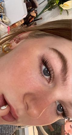 Ušný Piercing, Perfect Eyelashes, Natural Eyelash Extensions, Eyelash Extentions, Natural Eyelashes, Glowy Makeup, Longer Eyelashes, Everyday Makeup