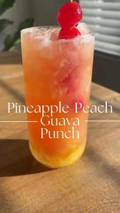 Guava Punch, Picnic Bday, Pineapple Cocktails, Cocktails Ideas, Drink Business, Summer Florida, Animals Memes, Drinks Ideas