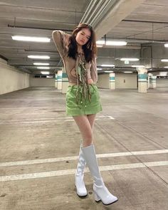 Kore Ulzzang, White Boots, Pastry Chef, Parking Lot, Looks Style, Fit Inspo, Fashion Killa, Aesthetic Outfits, Look Cool