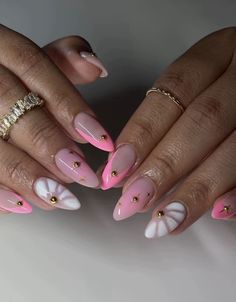 Aesthetic Nail Inspo Almond, Nail Art Designs Blooming Gel, Baddie Nail Inspo Acrylic, Simple Nails Almond Shape, Pink And White Birthday Nails, Beach Acrylic Nails, Crazy Nail Designs Unique, 25th Birthday Nails, Pink Round Nails