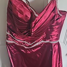 Too Big And I Bought It For A Wedding But Decided On The Other Dress Which I Also In My Closet Same Color But All Sequence, Both Gourgous Gourgous Dresses, My Closet, Red Purple, Dress Brands, Lady In Red, Color Purple, A Wedding, Size 16, Wedding Dresses