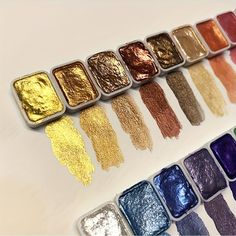 there are many different colors of metallic paint