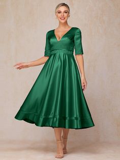 Dark_Green Green Knee-length Midi Dress For Wedding, Fitted Green Tea-length Dress, Green Short Sleeve Midi Dress For Wedding, Mother Of The Bride Looks, White Wisteria, Half Sleeve Dresses, Sleeves Dress, Mother Of The Bride Dress, Bride Look