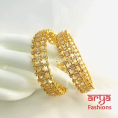 2.6 Golden Cubic Zirconia Stones Kada Bangles Kada Bangles, Bangles Making, Gold Bangles Design, Bangle Designs, Chic Jewelry, Gold Polish, Elegant Jewelry, Cz Stone, Gold Bangles