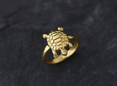 Gold Turtle Ring made of Gold Vermeil ☞ thickest 18k Gold Plating on top of Solid 925 Sterling Silver ☞ made to last. Matching Earrings: www.etsy.com/uk/listing/872841867 Matching Pendant: www.etsy.com/uk/listing/865628407 ⌛ Last Ring left ⌛ Details : ♥ Each item comes in a cute GIFT BOX ✓ ♥ GUARANTEE on the materials ✓ ♥ Pure Solid 925 Sterling Silver ☞ Silver Hallmark on each piece ♕ ♥ The ring is plated with 18k Gold (the thickest plating - 3 Micron) ✓ ♥ More Beautiful jewellery on www.etsy.c Nickel-free Yellow Gold Rings For Anniversary, Nickel Free Yellow Gold Wedding Ring, Tortoise Ring, Ocean Ring, Turtle Ring, Natural Emerald Rings, Animal Ring, Gold Flower Ring, Emerald Ring Gold