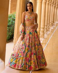 🌷lehnga(bottom)🌷  🌼fabric:- georgette  🌼inner:- micro fabric   🌼work:- multi color thread and 5mm sequence embroidery work  🌼stitch:- semi stitched  🌼size:- 41"height and 42"waist  🌼flair:-3.00 to 3.25 meter flair    🌷choli(top)🌷  🌼fabric:- georgette  🌼size:- 0.80 meter    🌼work:- multi color thread with 5mm sequence embroidery work (one side work)  🌼stitch:- un stitched  🌼inner:- micro inner     🌷dupatta🌷  🌼fabric:- net  🌼print:- multi color thread with 5mm sequence embroider Lehenga Choli Designs, Haldi Outfits, Mehendi Outfits, Saree Bollywood, Indian Outfits Lehenga, Floral Lehenga, Wedding Lehenga Designs, Lehenga Designs Simple, Wedding Blouse Designs