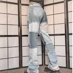 Diy Denim Pants, Patchwork Pants Diy, Patchwork Jeans Diy, Swag Pants, Denim Patchwork Jeans, Denim Diy Clothes, Diy Pants, Reworked Denim, Diy Denim