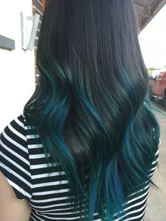 Beautiful blue and green balayage by Brigitte Schwartz Green Balayage, Turquoise Hair Ombre, Gray Roots, Partial Balayage, Balayage Hairstyles, Hair Color Underneath, Green Ombre