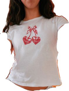 Cute Tops With Heart Graphic For Spring, Retro Summer Tops With Heart Graphic, Summer Cotton Top With Heart Print, Cute Cotton Tops With Heart Print, Y2k Heart Print Top For Spring, Cute Cotton Tops With Heart Graphic, Cute Summer Tops With Heart Graphic, Cute Heart Graphic Tops For Summer, Fitted Cotton T-shirt With Cherry Print