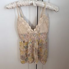 Free People Top. Never Worn. Casual Summer Crochet Top With Floral Print, Casual Crochet Top With Floral Print For Summer, Crochet Babydoll Top, Crochet Babydoll, Y2k Crochet, Free People Tank, Free People Top, Inspo Board, Babydoll Top