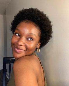 Short 4c Natural Hair Embrace Natural Hair, Big Chop Natural Hair, Short Afro Hairstyles, Short Natural Curly Hair, 4b Hair, Natural Hair Short Cuts, Type 4 Hair, Natural Afro Hairstyles