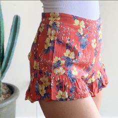 Hibiscus Floral Shorts By Cotton Candy La. Floral Print. Elastic Back. Ruffle Trim. Lining Slip. Sizes Available: 2 Smalls, 1 Medium In Coral Pink New With Tags Length: S- 12" M- 12.25" Waist Across Before Stretch: S- 12.5" M- 13.75" Inseam: 2.5" All Sizes 100% Rayon Boutique Spring Summer Fall Birthday Party Celebration Honeymoon Anniversary Shower Casual Weekend Travel Vacation Beach Dinner Date Night Work School City Fashion Fall Birthday Party, Beach Dinner, Night Work, City Fashion, Weekend Travel, Birthday Party Celebration, Pink Cotton Candy, Fall Birthday, Flowy Shorts