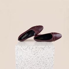 Como Ballet Flats in Wine Leather | A. Soliani Rosé Summer, Classic Wardrobe, Gold Snake, Ballerina Flats, Rubber Heels, Leather Flats, Nappa Leather, Stacked Heel, Deep Purple