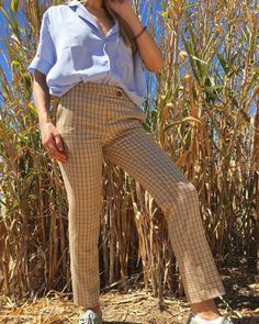 Check out this item in my Etsy shop https://www.etsy.com/listing/886422222/womens-pants-yellow-pants-plaid-yellow Plaid Pant Outfits, Fashion Outfits Aesthetic, Plaid Pants Outfit, Mustard Pants, Plaid Pants Women, Pant Outfits, Outfits For Ladies, Rave Pants, Elegant Pants