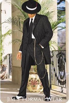 zoot suit Gangster Wedding, 1940s Mens Fashion, Suits Usa, A Man In A Suit, Man In A Suit, Groomsmen Suits, Groom Wear