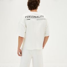 T-Shirt Personality White – ALMZV Relaxed Graphic Print T-shirt For Loungewear, Sporty Cotton T-shirt For Leisure, Leisure T-shirt With Screen Print And Relaxed Fit, White Relaxed Tops With Graphic Print, Relaxed White Tops With Graphic Print, White Relaxed Top With Graphic Print, Relaxed White Top With Graphic Print, Leisure Cotton Slogan T-shirt, Cotton Slogan T-shirt For Leisure