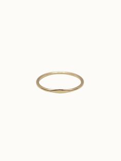 Classic and subtle Whisper ring. The ring is so delicate, yet study for everyday basis. Pair well with Luxor and Jane rings. Solid Gold Jewelry, White Gold Jewelry, Luxor, The Ring, Polish Jewelry, Gift Accessories, Personal Cards, Unique Colors, Jewelry Care