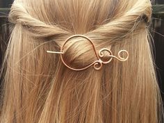 Copper, hair pin. hair clip, hair barrette, shawl pin, scarf pin, hair fork, wire, hammered, oxidizided Oval Hair, Scarf Pins, Metal Hair Accessories, Minimalist Hair, Bun Holder, Shawl Pin, Scarf Pin