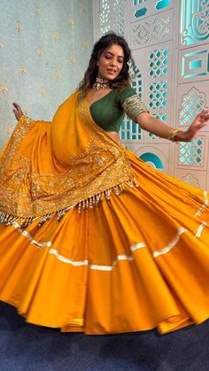 Indian Vintage Outfits, Navratri Ideas, Navratri 2024, Dandiya Dress, Navratri Collection