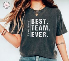 𝐓𝐈𝐓𝐋𝐄 Customize Best Team Ever Shirt Staff Appreciation Work Team Coworkers Tshirt Team Member Shirt Coworker Gift Idia Special Ed Teacher Shirts 𝐏𝐑𝐎𝐃𝐔𝐂𝐓𝐈𝐎𝐍 𝐓𝐈𝐌𝐄 1-5 business days (Usually 2 days) 𝐒𝐇𝐈𝐏𝐏𝐈𝐍𝐆 𝐓𝐈𝐌𝐄 First Class shipping will take 1-5 business days Priority shipping which includes tracking will take 2-3 business days. 𝐁𝐔𝐋𝐊 𝐎𝐑𝐃𝐄𝐑𝐒 (10 𝐏𝐈𝐄𝐂𝐄𝐒 𝐎𝐑 𝐌𝐎𝐑𝐄) Please contact us and we can provide you more discounts. Please be aware of that we Team Shirt Designs Work, Employee Appreciation Shirt Ideas, Counseling Team Shirts, School Staff Tshirts, Team Building T Shirt Design, High School Staff Shirt Ideas, Team Tee Shirt Ideas, Fun Work Team Shirts, Team T Shirts Ideas Design