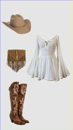 Discover 30 Rodeo Outfits You Need to Try This Year! From chic rodeo outfits women will love to stylish country concert outfit ideas, we've got you covered. Explore the best rodeo outfits for women, perfect for any event. Get inspired with vaquera outfit styles, casual country outfits, and stunning country style outfits. These country concert outfits and concert outfit ideas will ensure you look fabulous at every occasion. Find your perfect rodeo outfits today! Cowboy Outfits For Women, Casual Country Outfits, Cowgirl Style Outfits, Fest Outfits, Southern Outfits, Mode Hippie, Country Style Outfits, Latina Fashion Outfits