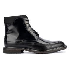 The Harlem boot keeps you looking sharp and tailored, even as temperatures drop. Boasting an elegant lace up design, it blends sophistication with practicality. Crafted for all day comfort, the boot features durable materials that can handle the elements while maintaining a polished appearance. Whether worn with suits or casual outfits, the Harlem boot adds a refined touch to any look. Its timeless style and versatile functionality make it the perfect choice for staying stylish and comfortable a Clog Slippers, Closed Toe Shoes, Waterproof Hiking Boots, Timberland Mens, Chukka Boots, Shoe Shop, Rain Boots, Vintage Shops, Hiking Boots