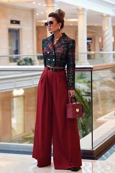 Rok Midi, Sandal Tali, Portfolio Fashion, Ideal Closet, Outfit Chic, Chic Fall Outfits, Fall Outfit Ideas, Woman Suit Fashion, Classy Work Outfits