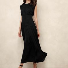 Nwt, Purchased For Wedding, Missed Return Window. Have A 14 And A 16. Machine Washable. Black Maxi Dress With Pleated Waist, Elegant Black Midi Dress With Pleated Waist, Classic Black Dress With Pleated Waist, Black Maxi Dress With Pleated Bodice For Spring, Black Midi Dress With Pleated Back For Evening, Black Evening Midi Dress With Pleated Back, Chic Black Maxi Dress With Pleated Bodice, Chic Black Dress With Pleated Bodice, Black Pleated Back Maxi Dress For Evening