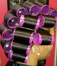 Big Hair Rollers, Hair Iron Curls, Finger Wave Hair, Best Curlers, Wet Set, Styling Iron, Roller Set, Business Hairstyles, Neck Massage