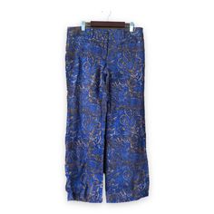 Loft Blue Floral Paisley Linen Pants Boho Nwot - New Without Tag Size 6 Petite - Blue And Tan Floral Paisley Print - Zipper Fly With Button Closure - 4 Welt Pockets - Linen Measurements (Measured Flat) Waist: 16” Rise: 8” Inseam: 28.5” Length: 35.5” Hippie 60s 70s Groovy Blue Floral Print Ankle-length Pants, Wide Leg Cotton Bottoms With Paisley Print, Cotton Wide Leg Bottoms With Paisley Print, Wide Leg Bottoms With Paisley Print And Stretch, Stretch Wide Leg Bottoms With Paisley Print, Blue Paisley Print Casual Bottoms, Blue Floral Print Bottoms For Workwear, Blue Floral Print Pants For Work, Spring Cotton Pants With Paisley Print