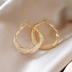 Color: Mesh Crystal Earrings Fashion Element: Mesh, Circle Style: Affordable luxury style خواتم خطوبة, Clothing Board, Jewelry Accessories Ideas, Classy Jewelry, Fancy Jewellery, Jewelry Lookbook, Fancy Jewelry, Mesh Design, Girly Jewelry