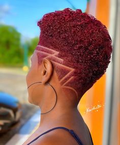 Shaved Hair Designs For Women Side, Shaved Head Designs Women Side, Shaved Sides Designs Black Women, Back Of Head Shaved Design Women, Black Women Undercut Designs, Black Female Undercut Designs, Tapered Haircut For Women, Short Natural Haircuts, Short Hair Designs