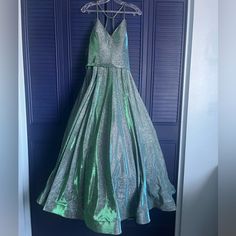 Beautiful Blue Green Iridescent Gown Perfect For Prom Or A Special Event! Was Only Worn Once And Has Been Waiting For A New Owner. Size L Original Price Was $425 But Willing To Do $120 Obo Iridescent Gown, Green Ball Gown, Emerald Blue, Star Box, Ball Gown, Beautiful Blue, Special Event, Special Events, Ball Gowns