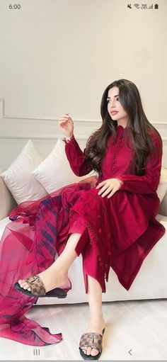 Frock Designs For Women Pakistani, Poison Bottles, Pakistani Women Dresses, Pakistani Formal Dresses, Washed Ashore, Stylish Short Dresses, Pakistani Dresses Casual, Pakistani Fashion Party Wear, Girls Frock Design