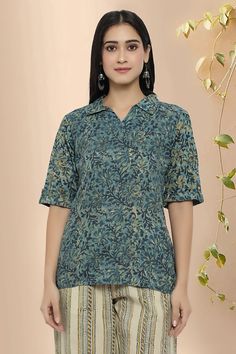 Buy latest Vidhya Block Print cotton Short Kurti direct from Rose Shree. Rose Shree makes cotton block printed designer kurtis for Women at Best Prices. Various designs and patterns are available at our online store. Cash on Delivery Easy returns and exchanges. Whatsapp- +918759666555 #Kurta #BlockPrint #Trendy #BigDiwaliSale #DiwaliSale #FestiveCollection Cotton Short Kurti, Kurtis For Women, Diwali Sale, Short Kurti, Designer Kurtis, Kurti Designs, Cotton Shorts, Printed Shorts, Block Print