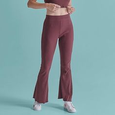 Nike Ribbed Jersey Pants--New Retail $85.00 Size Xl (Measurements Below) Elastic Waistband Ribbed Knit Body Skimming Fit Full Length Flared Leg High Rise 57% Cotton, 39% Polyester, 4% Spandex Machine Wash Style Fn3169-652 Approximate Measurements Laid Flat: Waist Unstretched: 18" Rise: 13" Hips: 21-1/4" Inseam: 31" Leg Opening: 14" Jersey Pants, Nike Pants, New Color, Pant Jumpsuit, Nike Women, Ribbed Knit, Full Length, Tights, High Rise