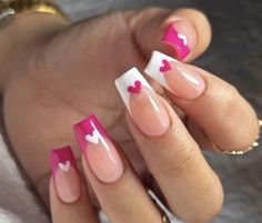 French Tip Nails Pink, French Tip Designs, Valentine Nails Pink, Acrylic Nail Designs Classy, Valentine Nail Art, Romantic Nails, Gel Nail Art Designs, Subtle Nails, Tip Nails