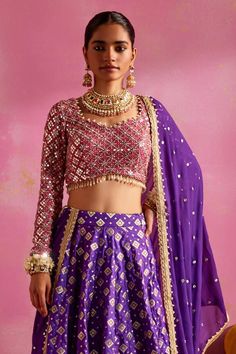 Purple banarasi lehenga with geometric woven pattern and sequins embroidered hemline. Comes with a rani pink thread and pearls embroidered blouse and a mirror work dupatta. - Aza Fashions Mirror Work Dupatta, Sequins Blouse, Lehenga Pattern, Rani Pink, Pink Thread, Pink Lehenga, Beautiful Dresses Short, Woven Pattern, Mirror Work