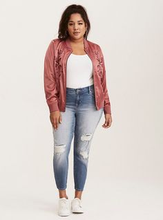 Plus Size Torrid Girlfriend Jeans - Light Wash with Ripped Destruction, APPRENTICE Portugal Trip, Women's Plus Size Jeans, Blue Jean Dress, Plus Size Looks, Affordable Plus Size Clothing, Spain Portugal, Girlfriend Jeans, Active Outfits, Boyfriend Jean