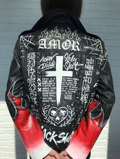 Leather Jacket Painting Ideas, Black Metal Fashion, Hand Painted Leather Jacket, Punk Leather Jacket, Punk Fashion Diy, Punk Jacket, Battle Jacket